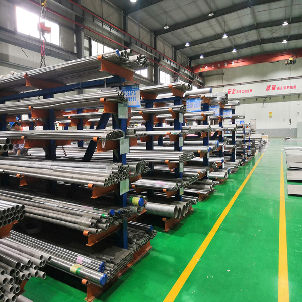 公司貨場(chǎng)